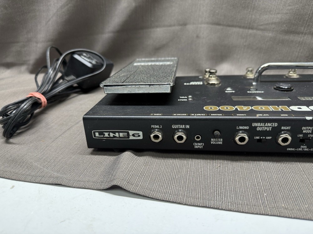 LINE6 POD HD400 Multi-Effects Processor (USED)