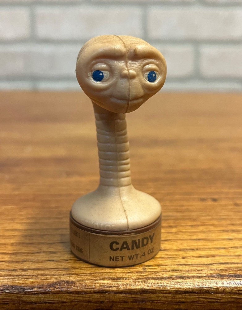 Vintage 1982 E.T. Extra Terrestrial Candy Container Plastic Topps Studios