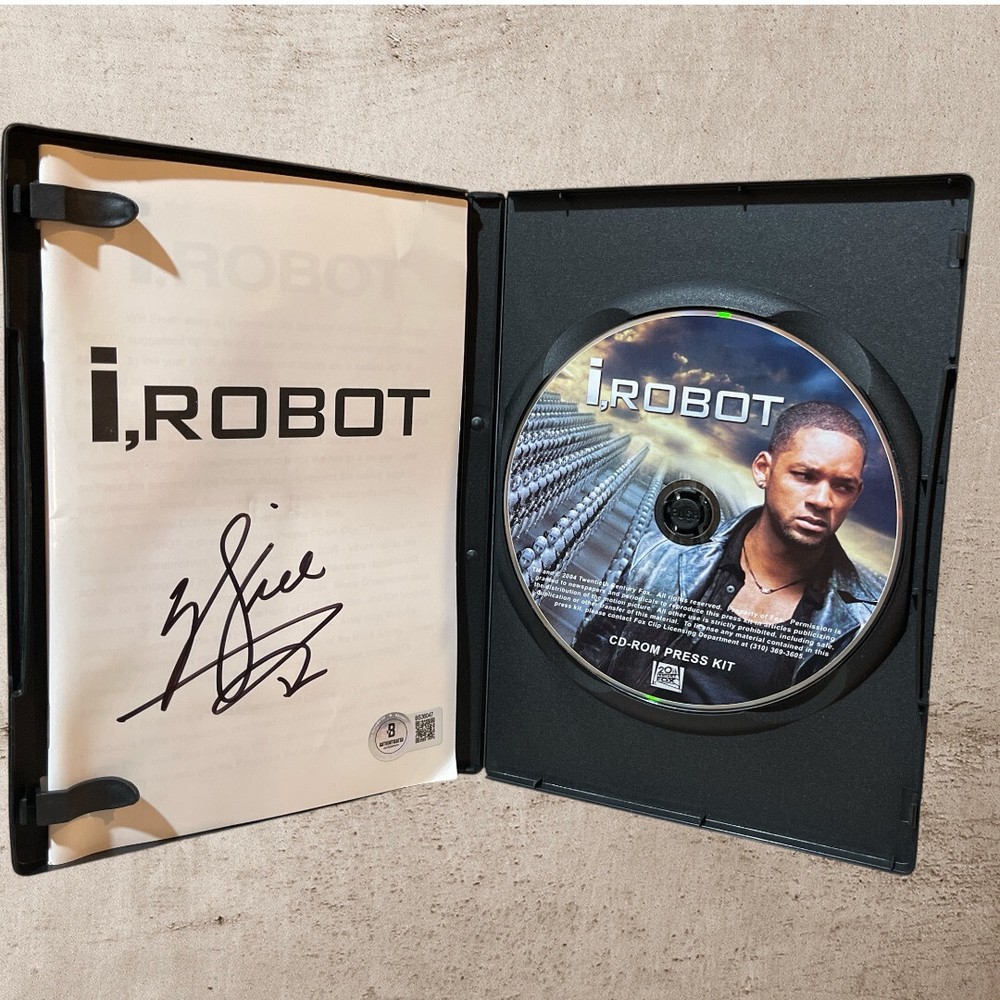 Autographed Will Smith 'i,Robot' Cd-Rom Press Kit - Beckett Coa!
