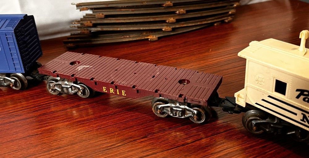 Vintage MARX “O” Scale Train Set 027G NY Central Engine 409 Erie B&O Pacemaker