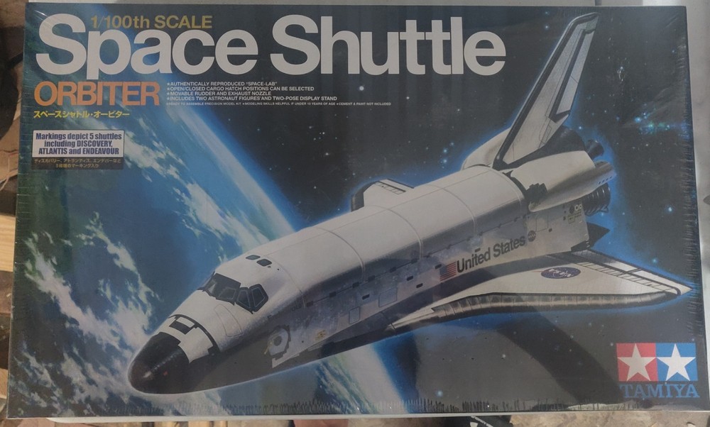 1/100 TAMIYA SPACE SHUTTLE ORBITER #60401