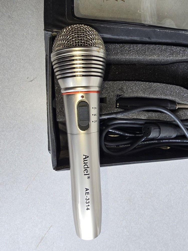 Audel AE-3314 Handheld Wired & Wireless Microphone Silver On/Off Switch