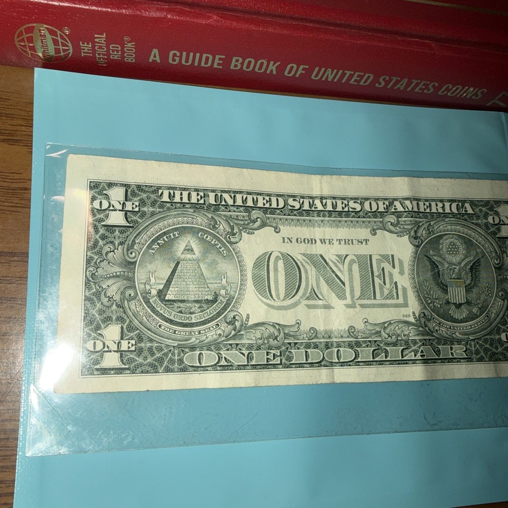 1988 A Misaligned One Dollar Star Note Error Semi Low Note G00465240