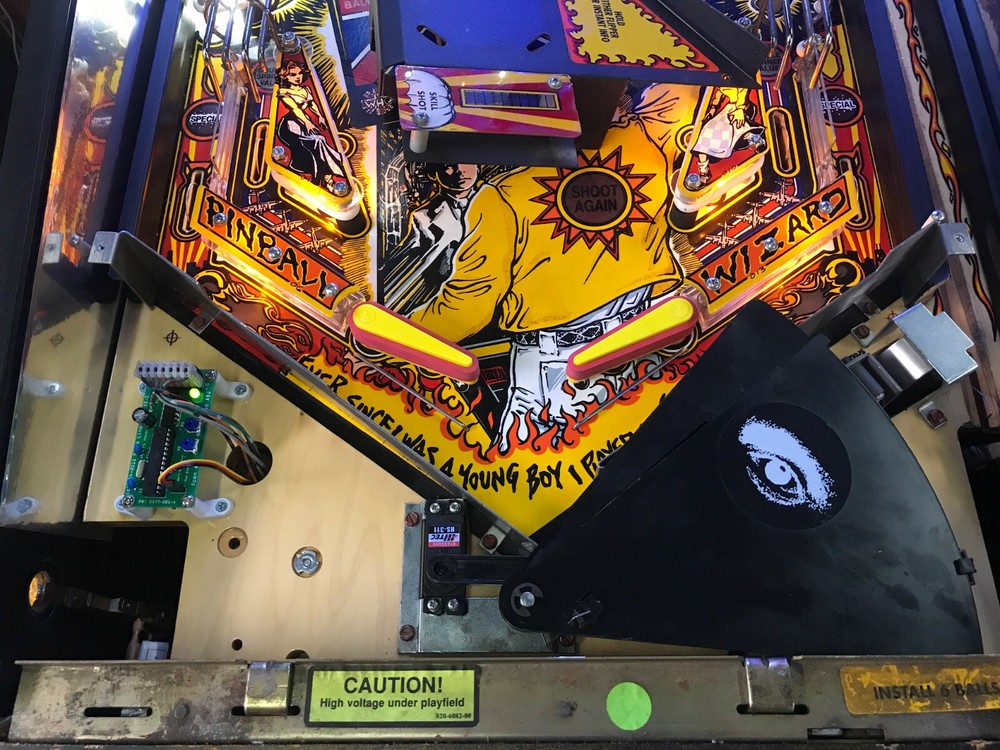 Data East "Tommy" Pinball blinders controller board *** SERVO NOT INCLUDED ***