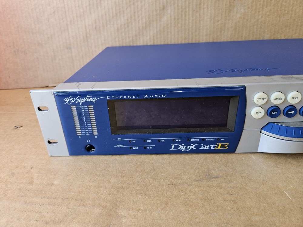 POWERS ON- 360 SYSTEMS DigiCart E E-3000 Ethernet Audio Network Recorder