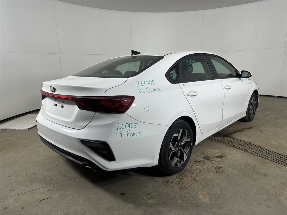 Camera/Projector Hatchback Camera Front Fits 19-24 FORTE 2837703