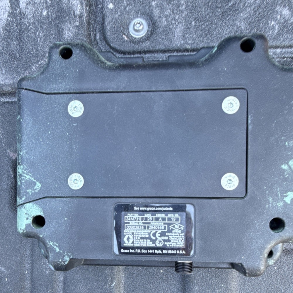 Graco 24M731 in booth Operator interface Panel (PD2K)