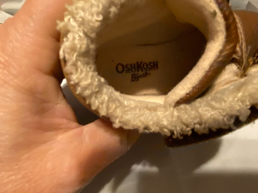 Oshkosh Brown Boots 6M Winter pre owned