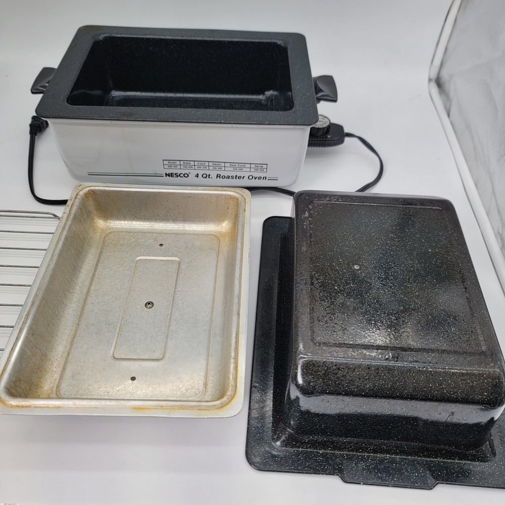 Nesco 4 Qt Roaster Oven White w Lid Insert Rack Adjustable Temp Tested