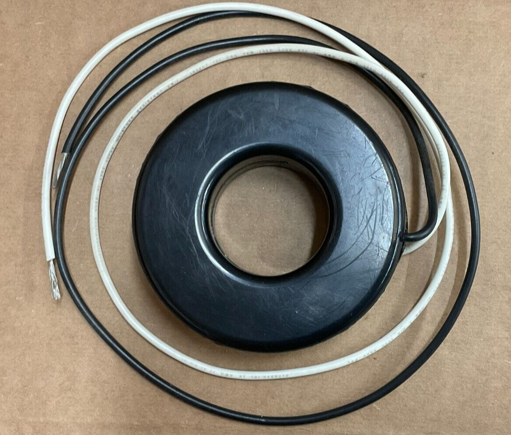 Crompton Instruments 5RL601, Ratio 600:5 Current Transformer