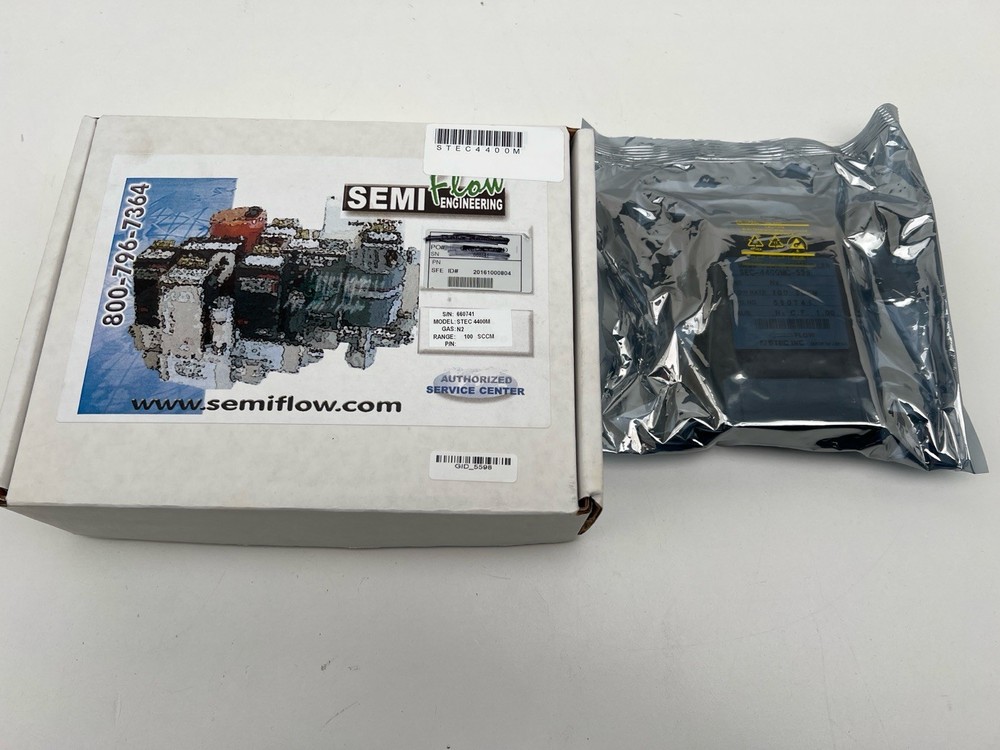Horiba STEC SEC-4400MC-535 Mass Flow Controller, N2, 100SCCM