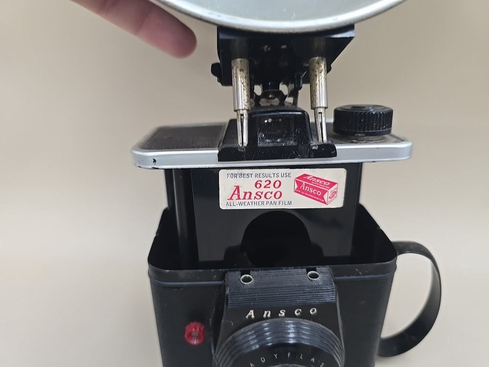 Vintage 1950s ANSCO Ready Flash Camera Untested With Bulb Flash Clip, READ DESC