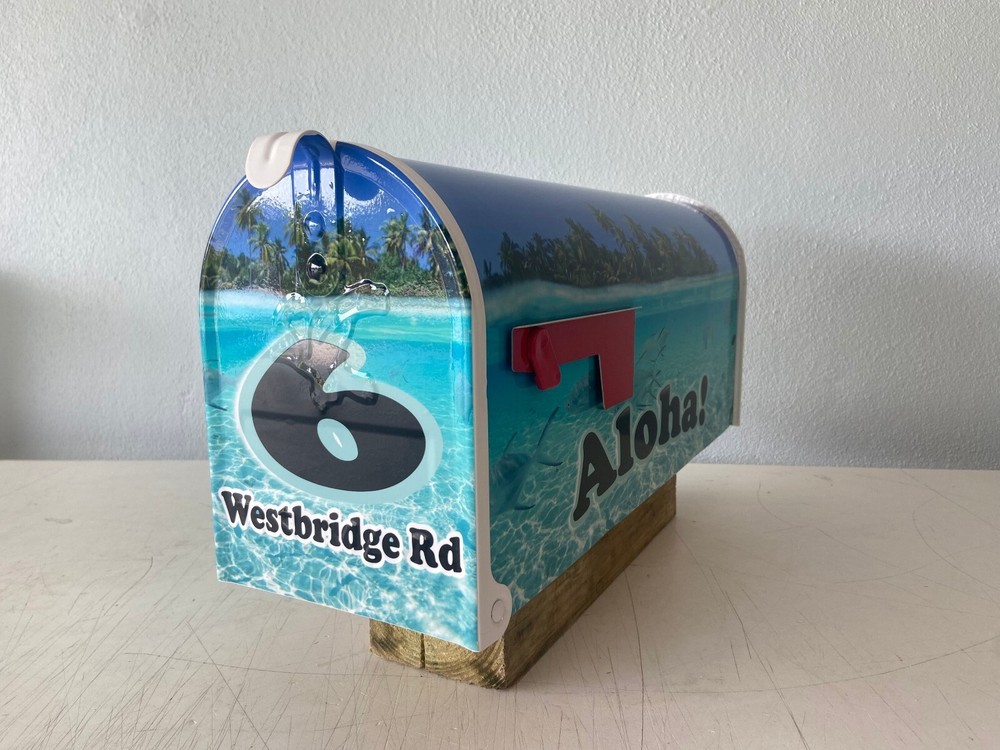 Aloha custom mailbox: Personalized Gift Idea