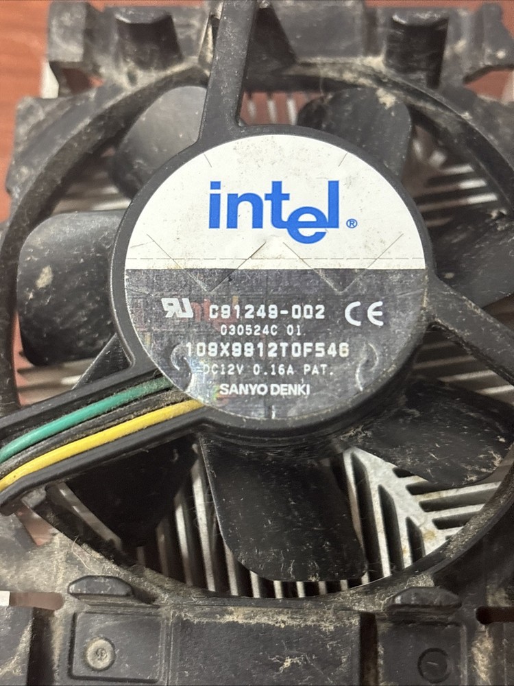 Intel C91249-002 Fan ***Untested