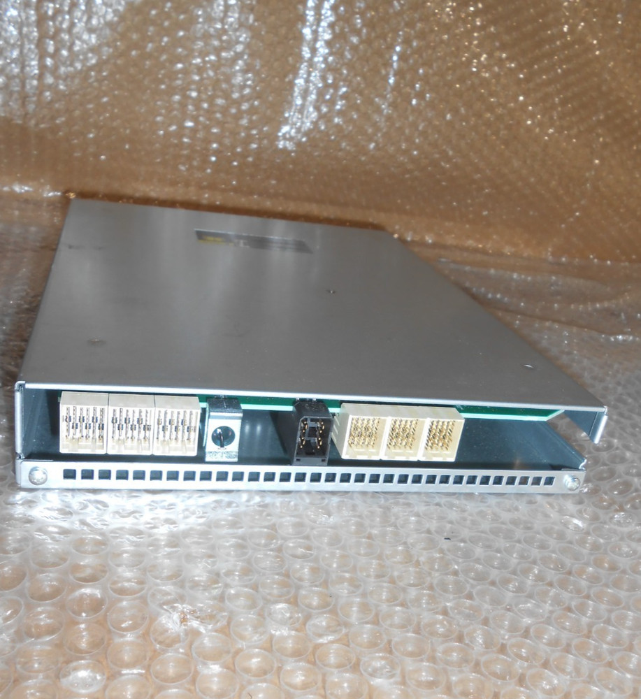 NetApp IOM6 SAS Storage Controller Ethernet Server Module P/N: 111-00190+B1