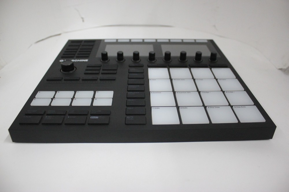 Native Instruments Maschine Mk3 Drum Controller