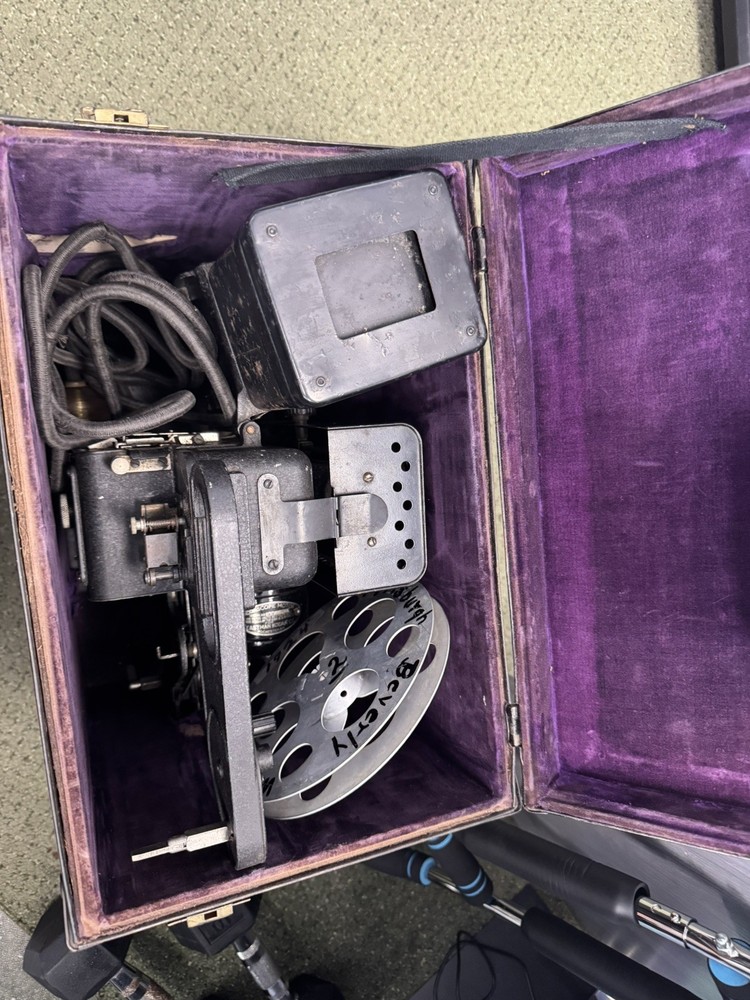 Kodak Kodascope Model 50 Projector w/ Case Works