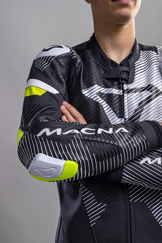 Macna Ignite One-Piece - Black/Yellow