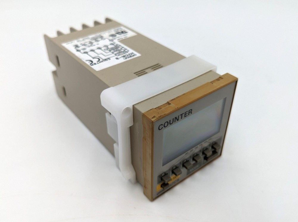 OMRON H7CR-B Counter timer relay #80