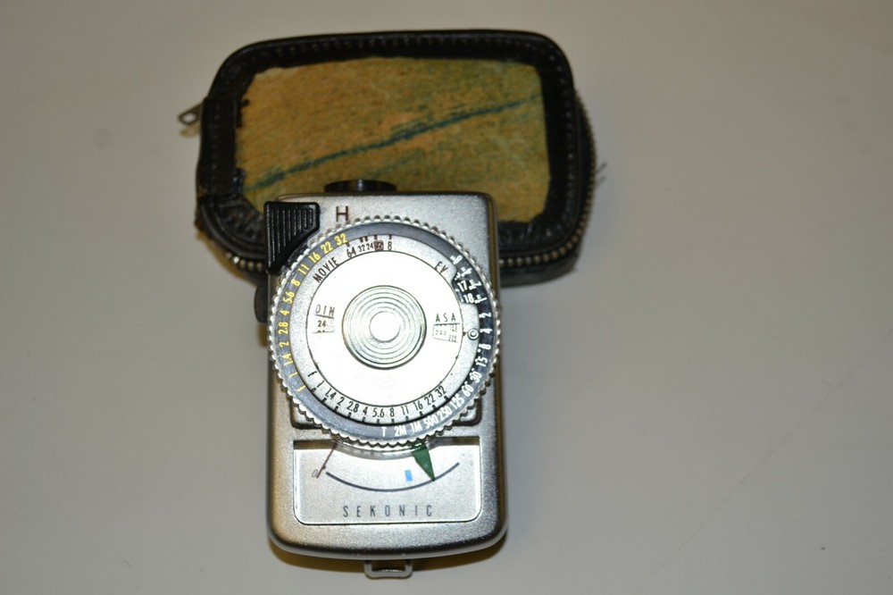 Sekonic Micro Leader Meter with Case - Photo Light Meter - UNTESTED - USED