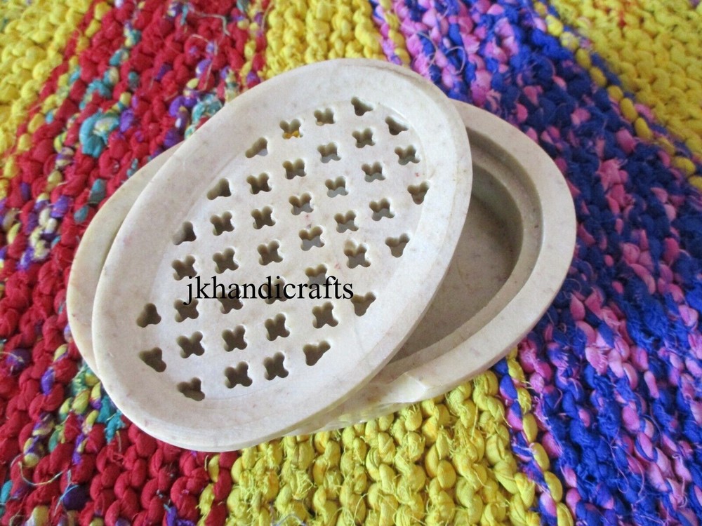 WHITE MARBLE SOAP DIS SOAP HOLDER