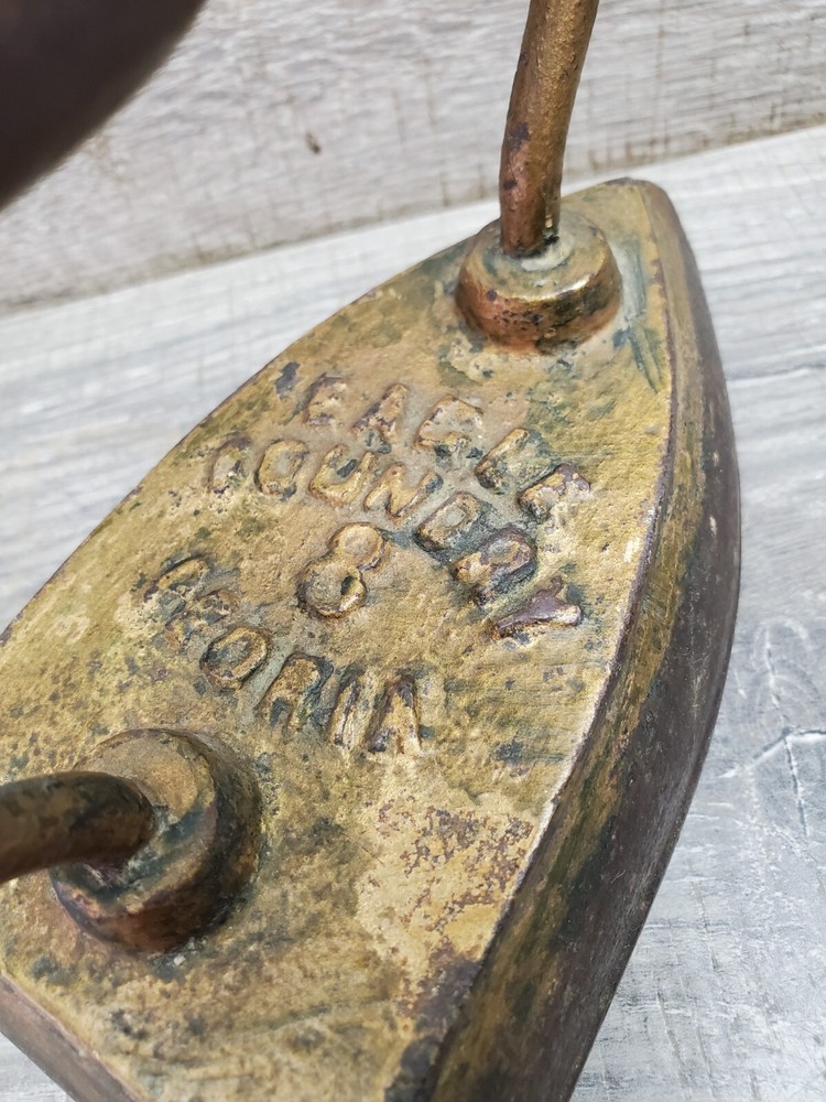 Antique Flat Iron Sad Iron