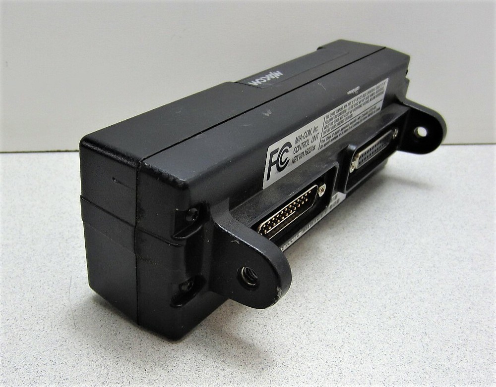 M/A-COM KRY1011632/12 Rev. E Control Head Dash Unit