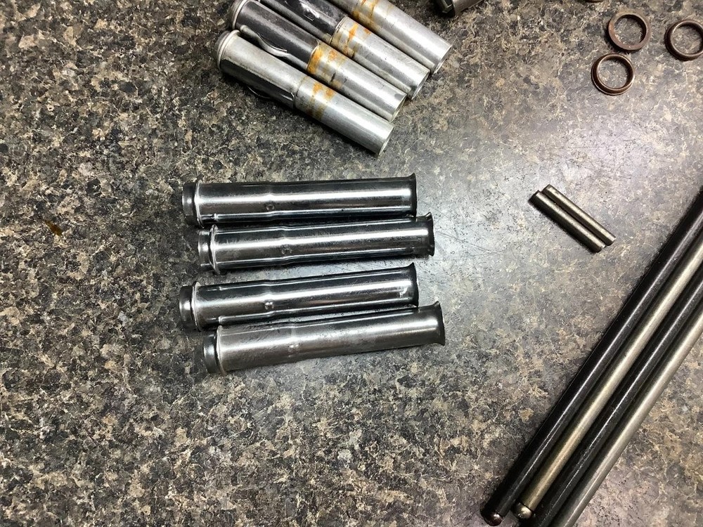 12 Harley Road Glide FLTR FLTRX Push Rods & Filter 440