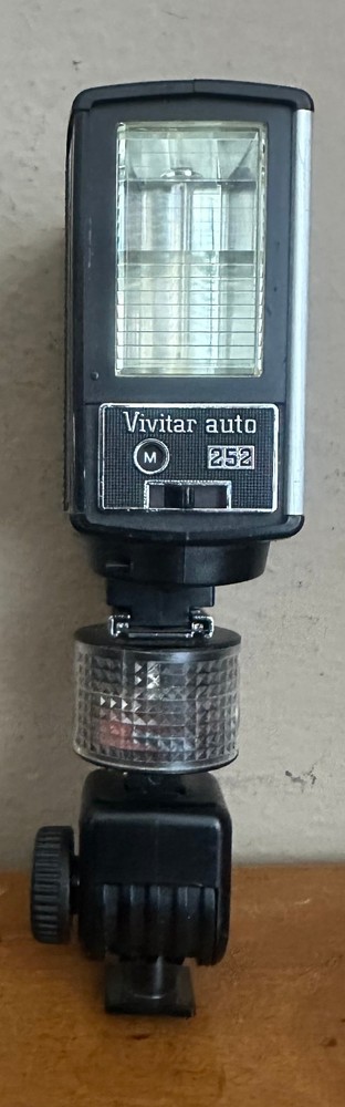 Vivitar 252 Auto Camera Flash w/SL-2 Flash Light Slave Remote Trigger & AC Power