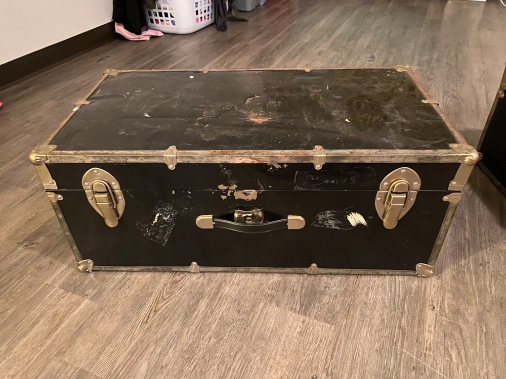 vintage streamer trunk