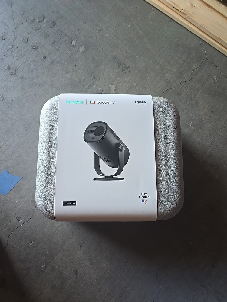 Dangbei Freedo Portable Projector