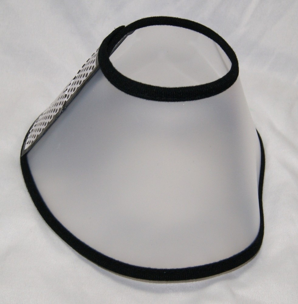 baskerville ultra muzzle size 2 black w/ adjustable cone