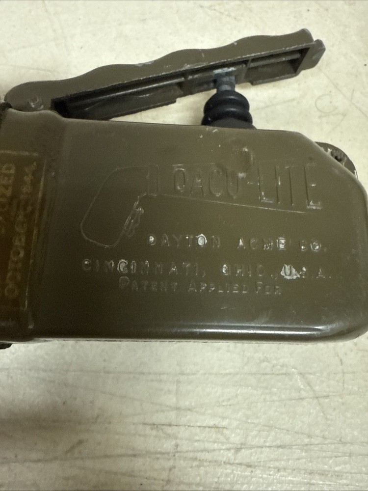 WWII Military Daco-Lite Type A9 hand-energized survival flashlight