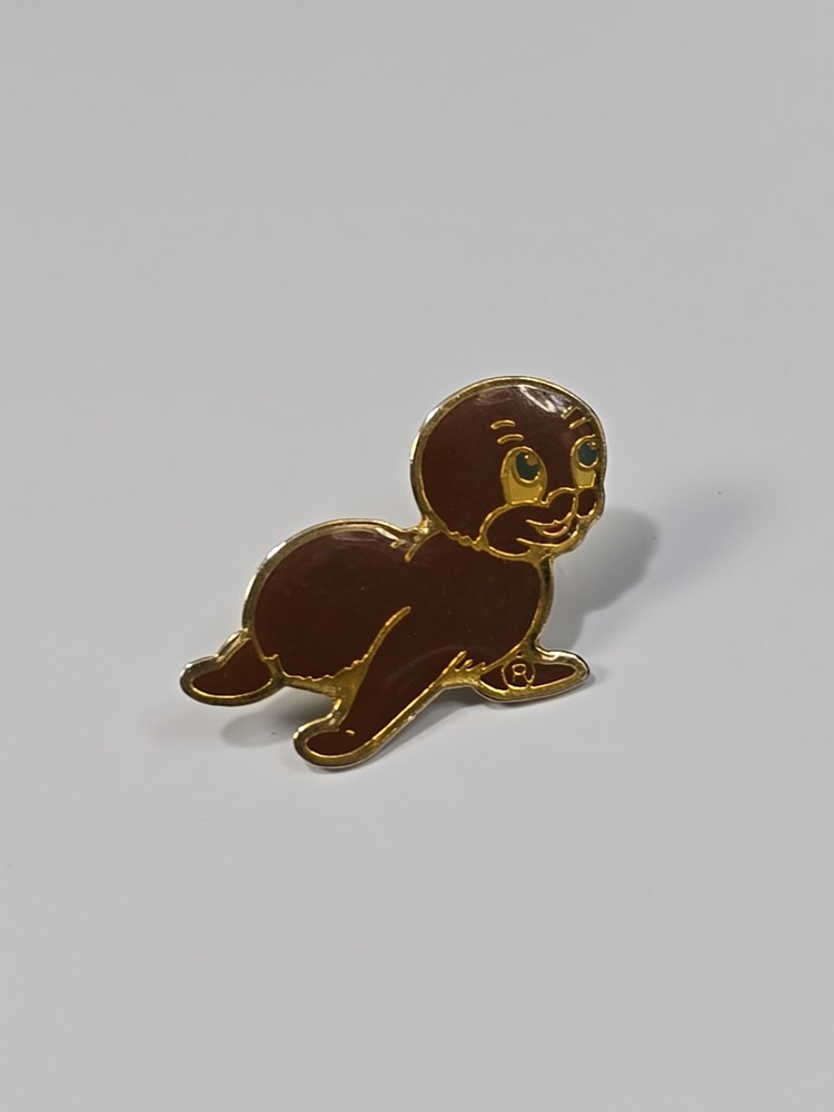 Baby Seal Lapel Pin