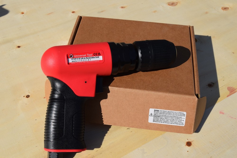 UT2815R-3/8K Universal Tools 3/8″ Reversible Drill (Keyless Chuck)