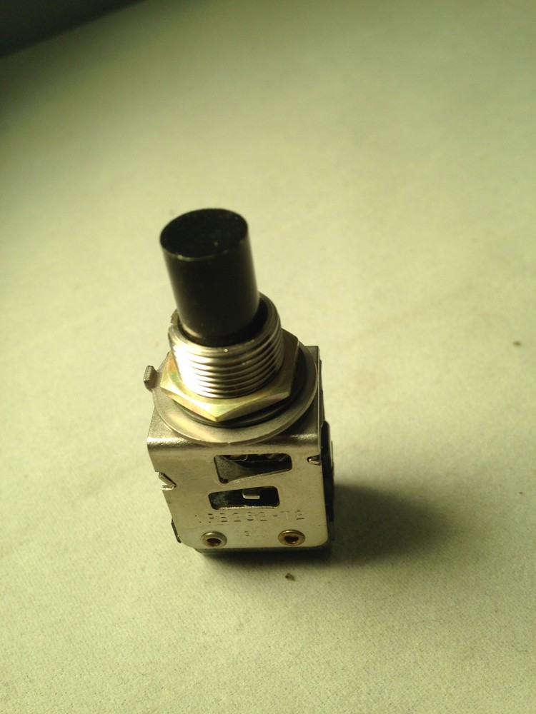 MICRO SWITCH 1PB262-T2