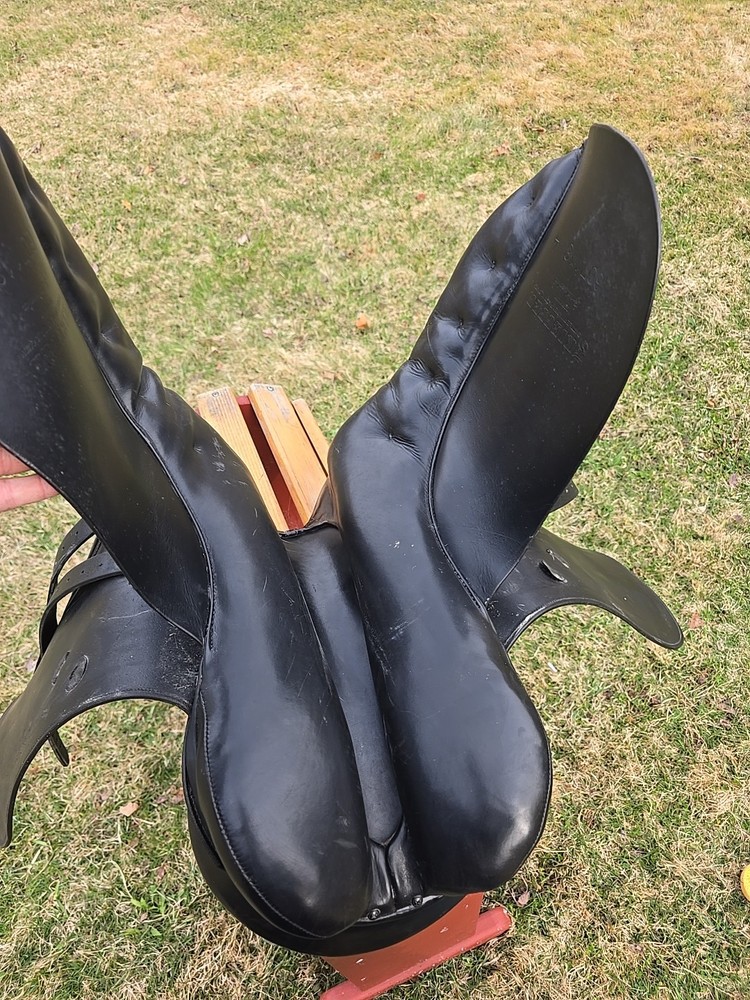 Dressage Saddle