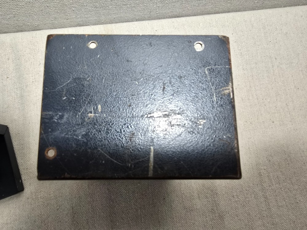 General Resistance Dial-An-Ohm Resistor Box Model DA 42-3, 4 Steps