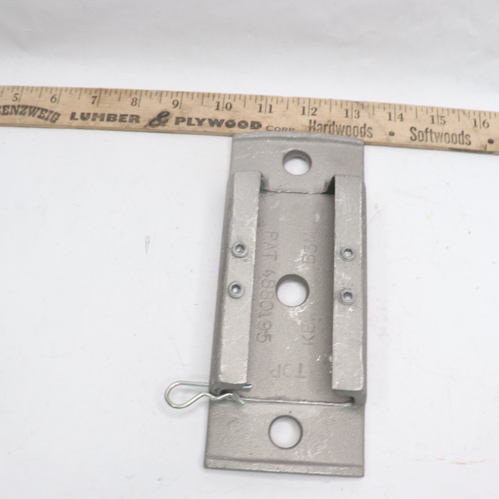 Street Pole Banner Hardware