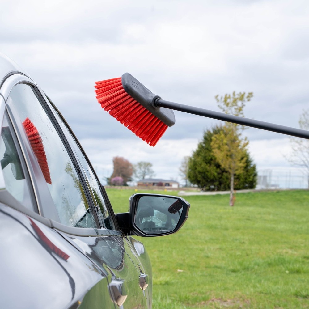 Flow-Thru Telescoping Wash Brush W/ Extendable Handle