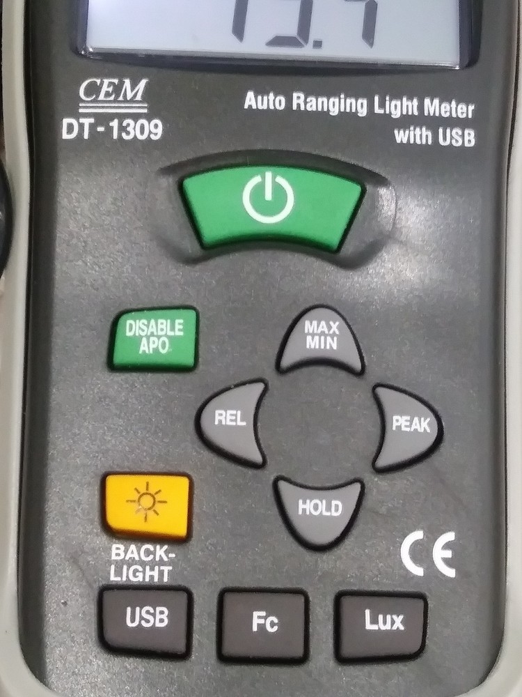 CEM DT-1309 / Auto Ranging Light Meter With usb & Case