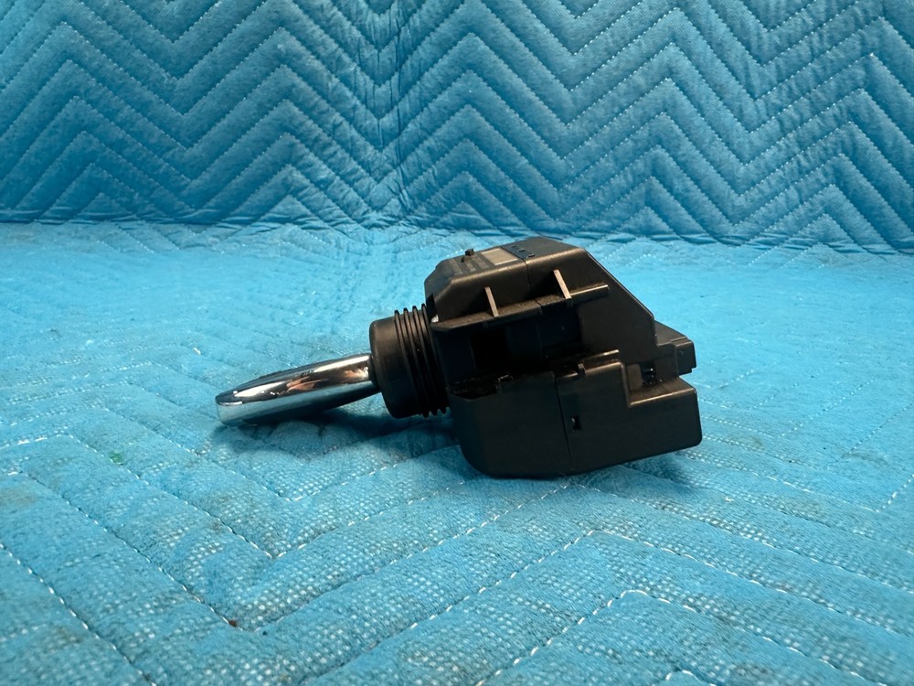 Mercedes G55 AMG Ignition Start Switch Module w/Key 2009 OEM