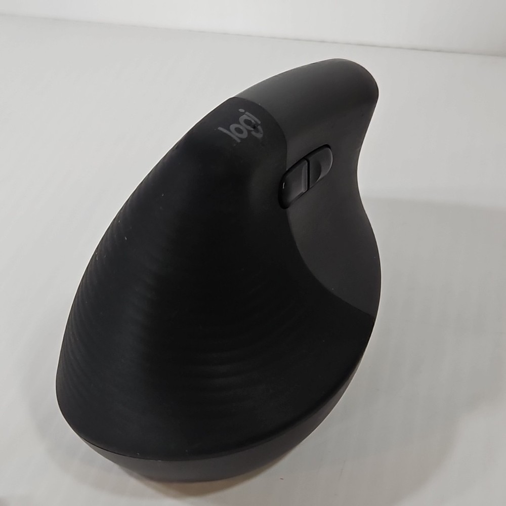 Logitech Lift Vertical Ergonomic Mouse Graphite Bluetooth