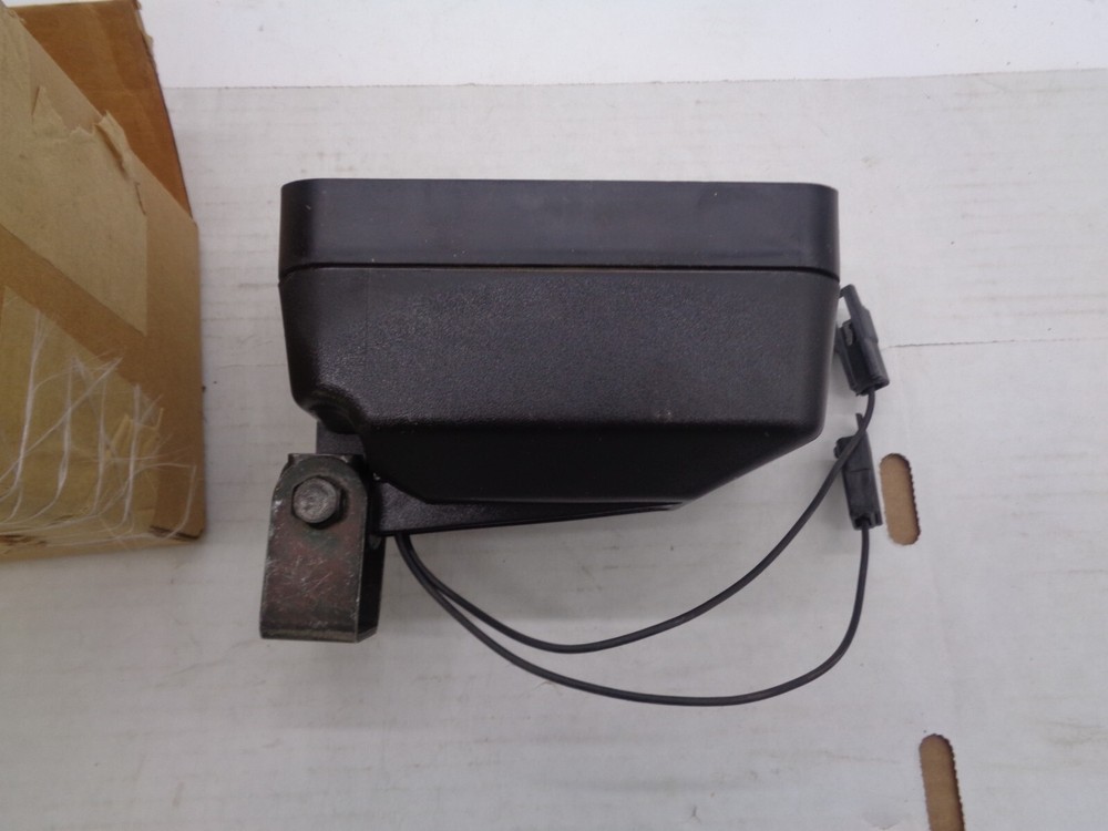 AGCO RH LAMP OEM - 72503306 BULK