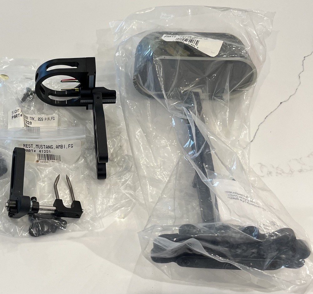 Open Package ARCHERY BOW HUNTING ACCESSORIES