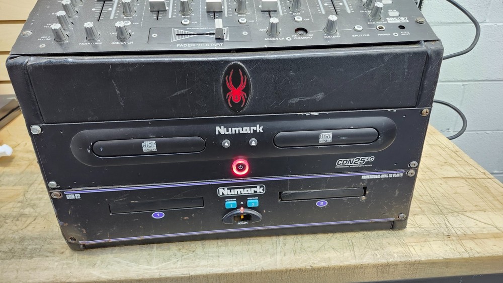 Pro DJ Numark CDN 25+G Pro CD Dual Player