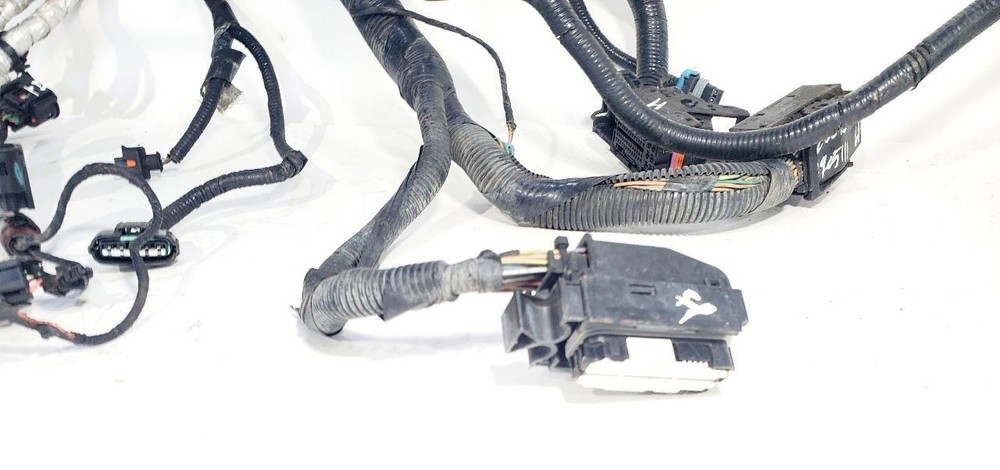 2008 Pontiac Solstice OEM Engine Wiring Harness 2.0L