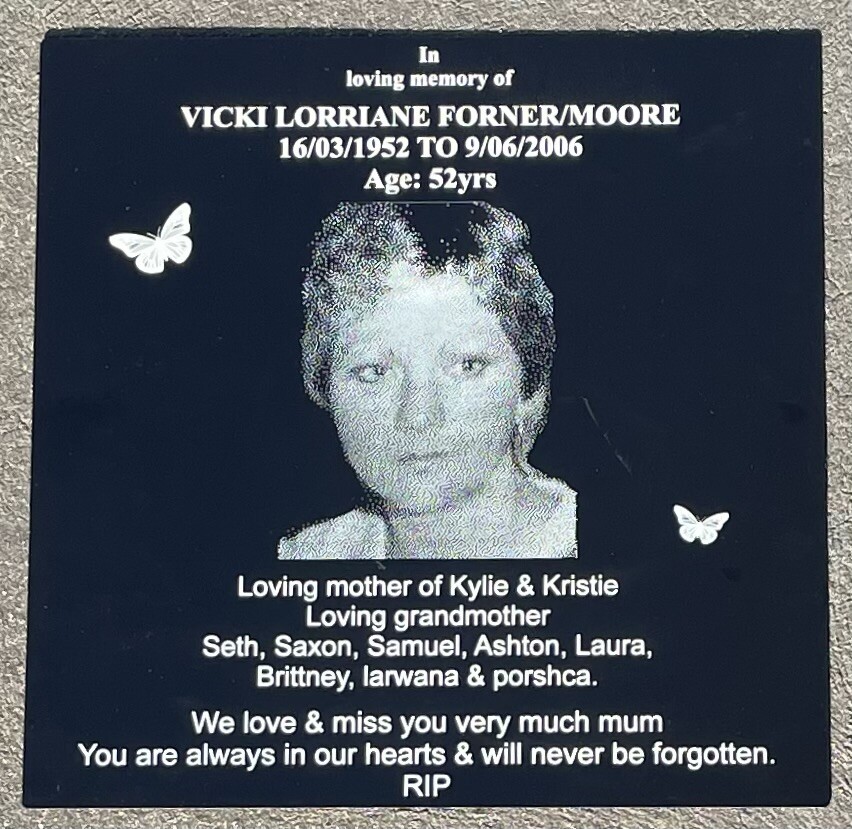 Memorial Plaque - DuraBlack (Outdoor)