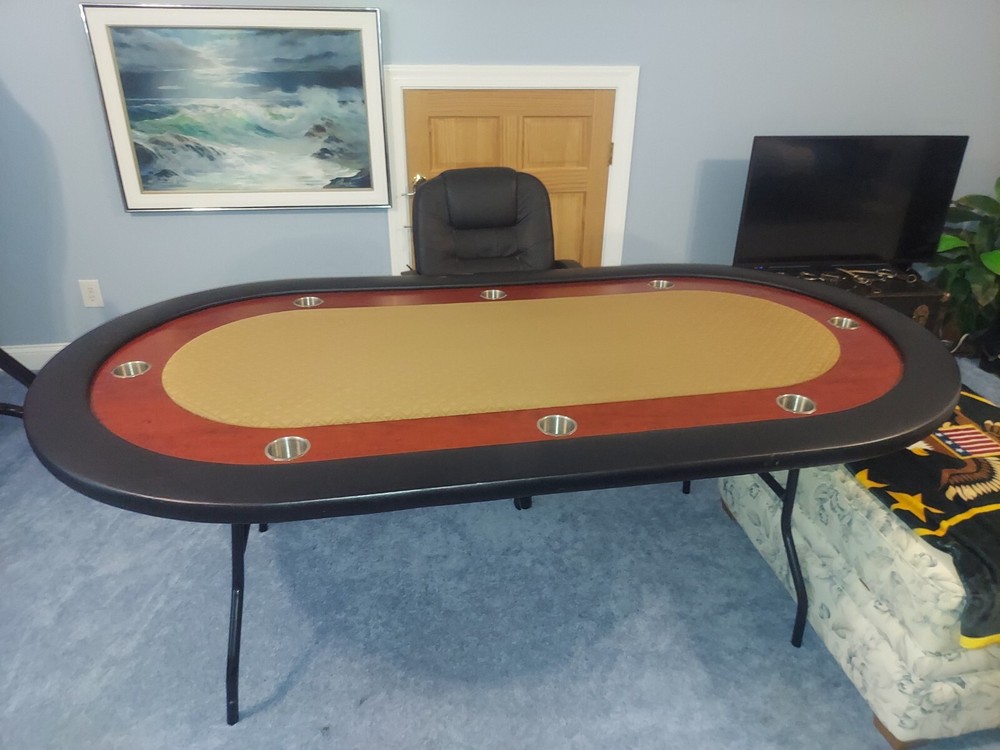 BBO Jr poker table with folding legs
