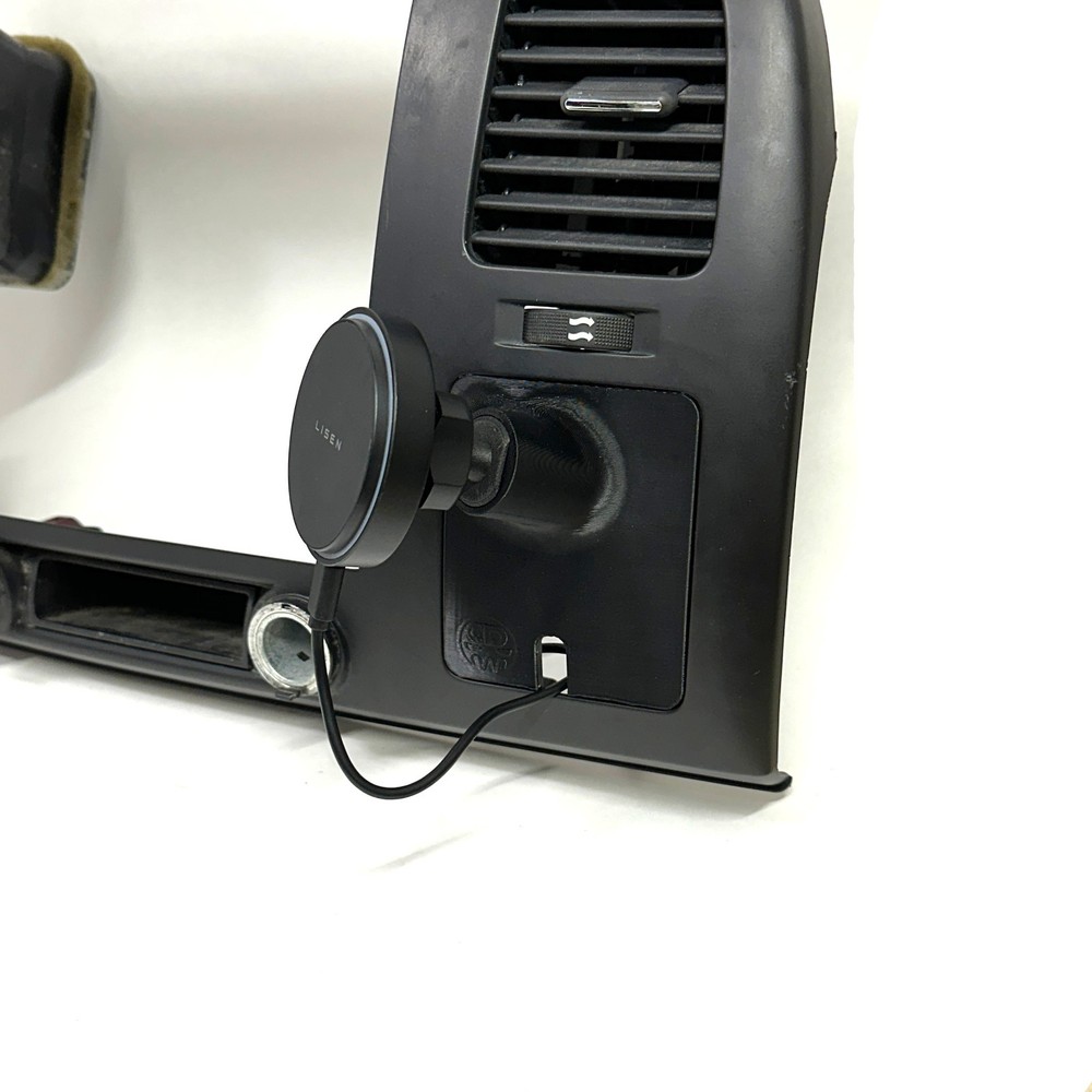 Custom phone mount for 2007-2014 Silverado Sierra 1500 lower cubby